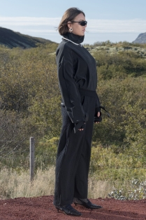 Spodnie czarne ze strukturami eleganckie szerokie (3).jpg