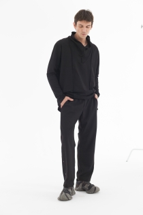 Longsleeve z tubą czarny synthetic (2).jpg
