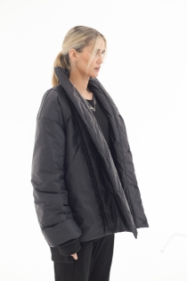 Kurtka przejściowa zimowa climashield na zimę lekka oversize synthetic eco recycled (2).jpg