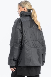 Kurtka przejściowa zimowa climashield na zimę lekka oversize synthetic eco recycled (9).jpg