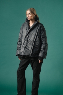 Kurtka przejściowa zimowa climashield na zimę lekka oversize synthetic eco recycled (19).jpg