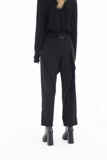 spódnicospodnie czarne z warstwami awangardowe japanstyle eleganckie made in poland oddychające (7).jpg