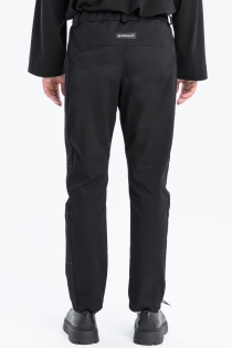 Spodnie dopasowane synthetic czarne garniturowe eleganckie casual do biura z przeszyciami made in poland (2).jpg
