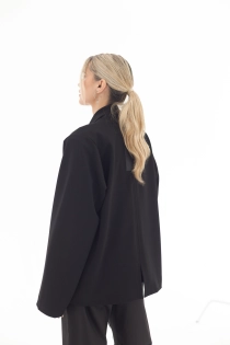 narzutka lekka marynarka elegancka do biura czarna synthetic oeko tex certyfikowana (15).jpg