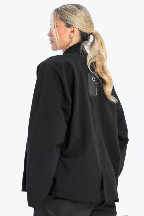 narzutka lekka marynarka elegancka do biura czarna synthetic oeko tex certyfikowana (3).jpg