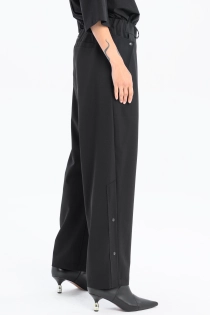 Spodnie eleganckie szerokie garniturowe casual do biura czarne high fashion z detalami loose fit (11).jpg