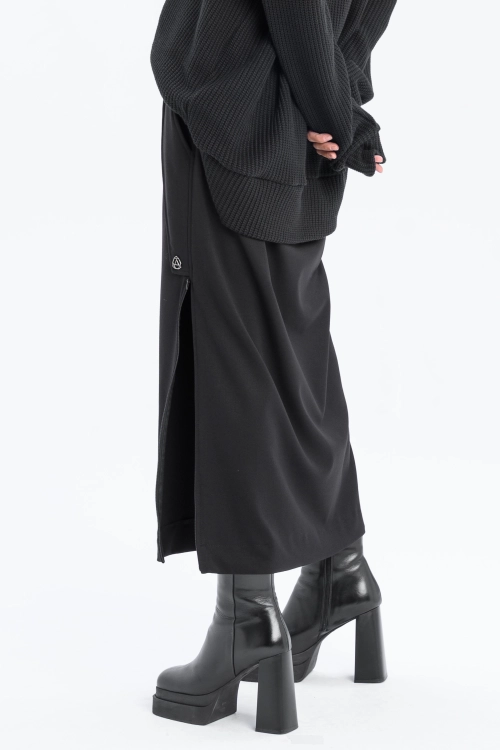 Spódnica synthetic oversize czarna ołówkowa z rozporkami rozpinana gothic długa (17).jpg
