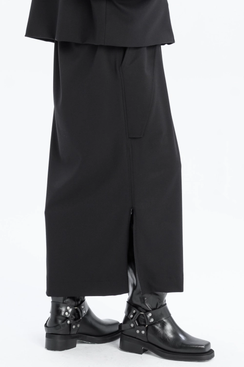 Spódnica synthetic oversize czarna ołówkowa z rozporkami rozpinana gothic długa (9).jpg