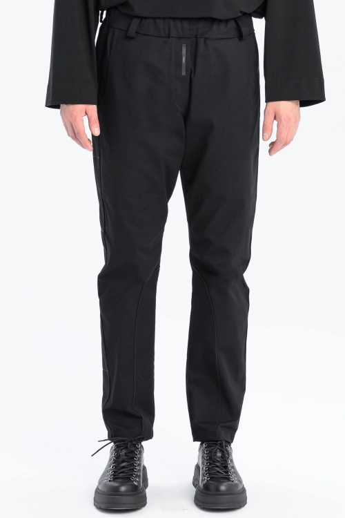Spodnie dopasowane synthetic czarne garniturowe eleganckie casual do biura z przeszyciami made in poland (4).jpg