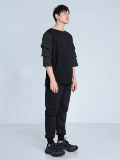 SS26 t-shirt z tkaninowymi rękawami_0005_KJ6_9689.jpg