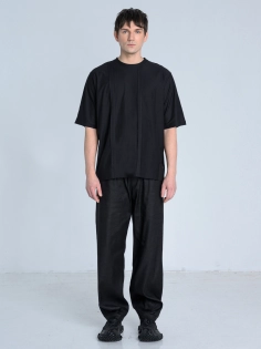 SS26 t-shirt dopasowany z pasami_0004_KJ6_9224.jpg