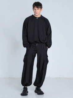 SS26 bluza crewneck męska czarna_0002_KJ6_8997.jpg