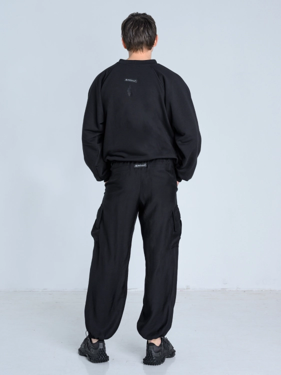SS26 bluza crewneck męska czarna_0004_KJ6_8992.jpg