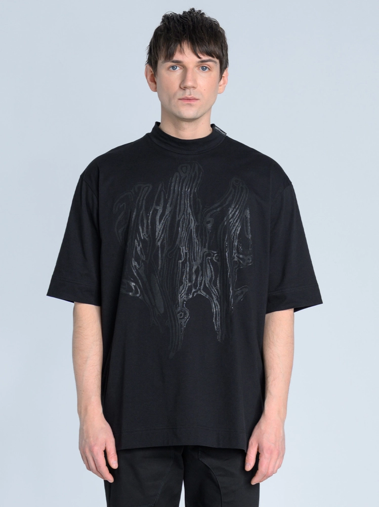 SS26 t-shirt organiczna bawełna z linorytem czarny nadruk made in Poland_0002_KJ6_9503.jpg