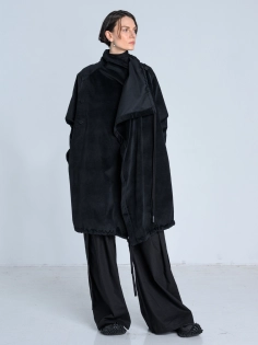 SS26 płaszcz lekki aksamit welur bluza długa_0004_KJ6_0673.jpg