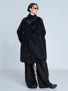 SS26 płaszcz lekki aksamit welur bluza długa_0010_KJ6_0699.jpg