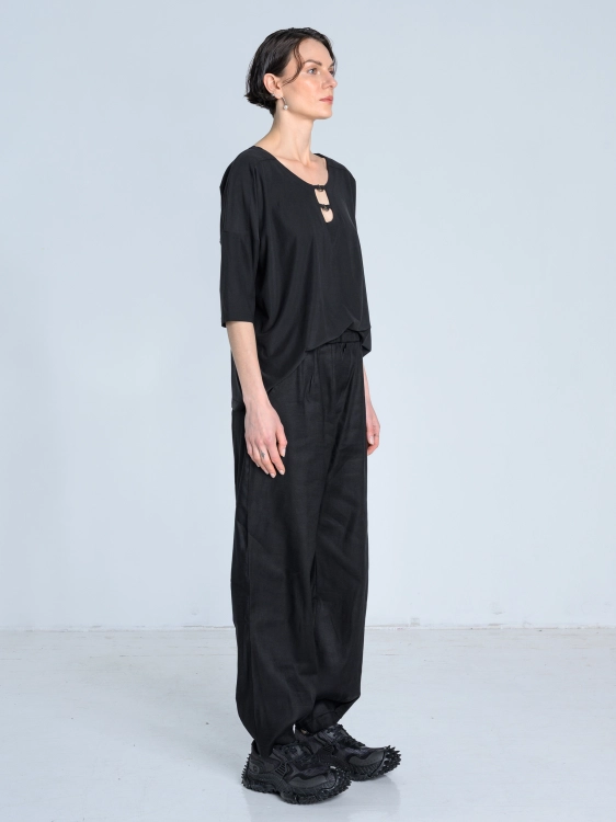 SS26 bluzka modal lejąca z dekoltem oversize_0001_KJ6_9074.jpg