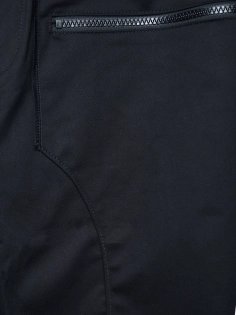 packshot 2.jpg