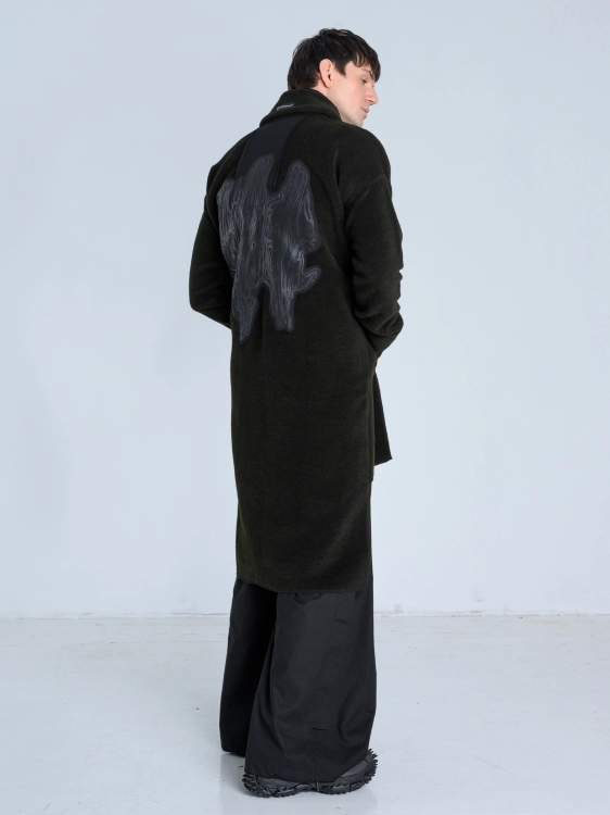 SS26 płaszcz redesign wełniany butelkowa zieleń_0008_KJ6_9924.jpg
